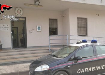 Beccato due volte in 10 giorni per furto di auto. In manette 23enne