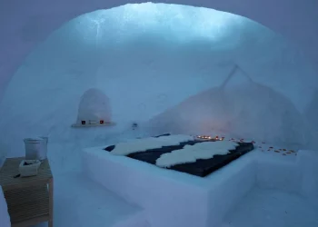 Dormire in un igloo a 3000 metri di altezza: un’esperienza magica