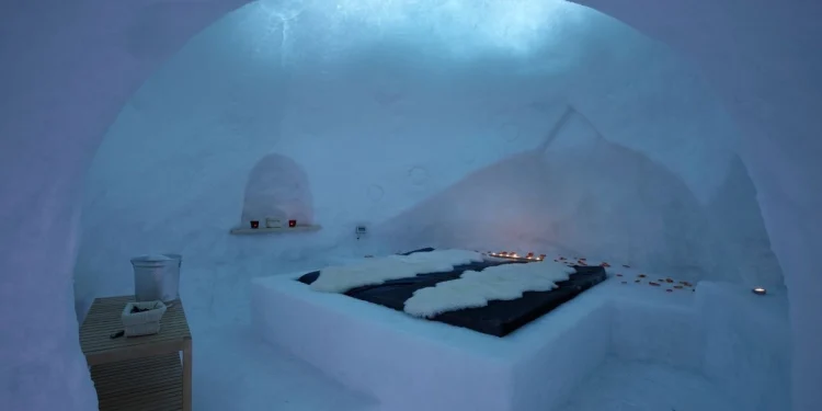 Dormire in un igloo a 3000 metri di altezza: un’esperienza magica