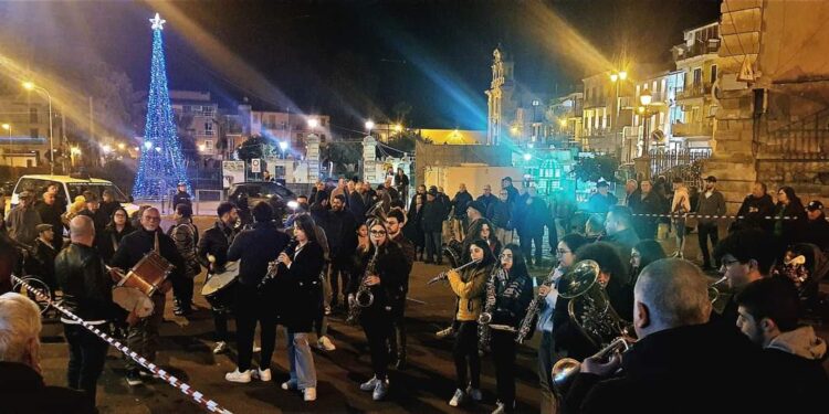 Scordia in festa con “A calata a chiazza”