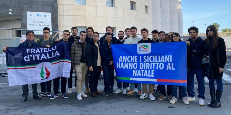 Protesta caro voli all’aeroporto Fontanarossa di Catania