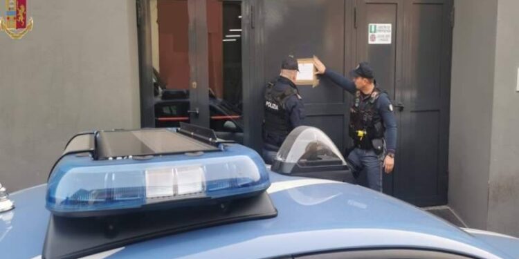 La rissa, la ressa e il malore: chiusa discoteca in via Simeto