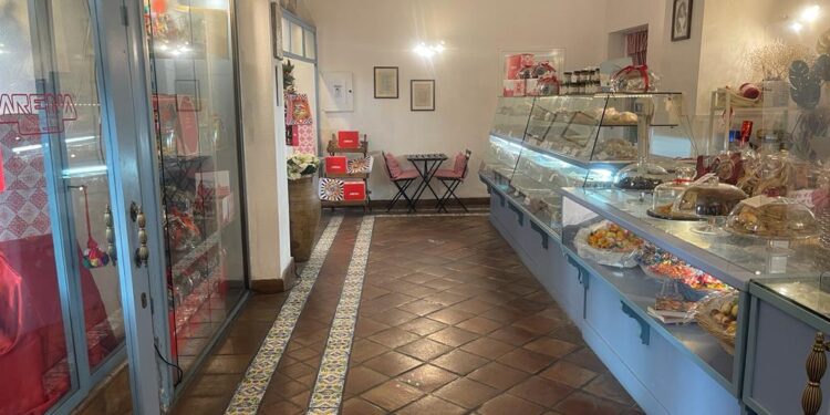 Arena Biscotti per un Natale “gustoso”