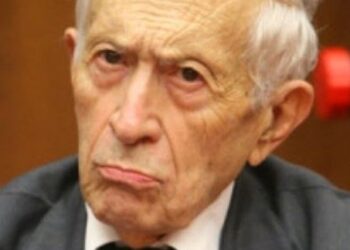 La piazzetta di Ognina dedicata a Scidà