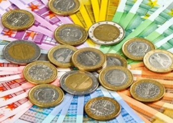 Codacons: ponte dell’8 dicembre all’insegna dei rincari