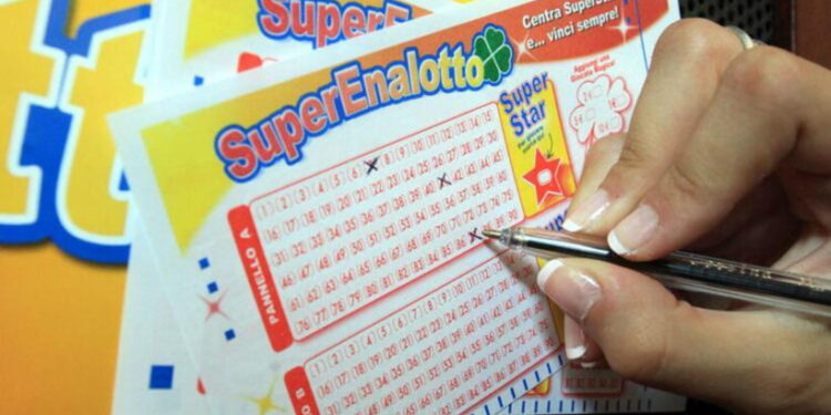 Il Superenalotto bacia la Sicilia con oltre 500 mila euro