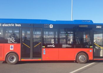 In circolazione i primi 11 autobus elettrici acquistati con i fondi del Pon Metro