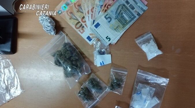 Arrestato pusher che percepiva reddito di cittadinanza