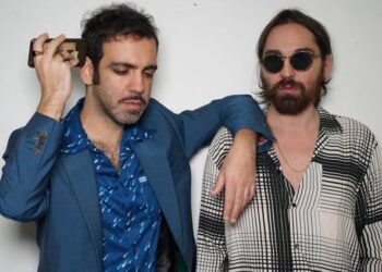 Colapesce e Dimartino raccontano in un corto “Tutta la verità sul Festival di Sanremo”