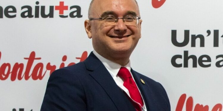 Rosario Valastro, di Acireale, nuovo presidente Croce Rossa Italiana