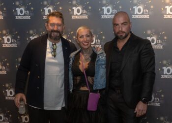 Grande festa per i 10 anni di Al Vicolo tra musica, cocktail e spettacoli
