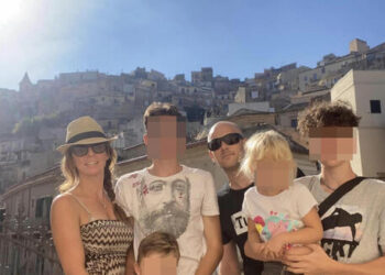 Lascia Siracusa famiglia finlandese: “scuole non all’altezza”