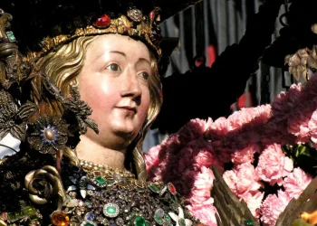 Sant’Agata: domenica 29 apertura palazzo degli Elefanti e omaggio floreale piazza dei Martiri