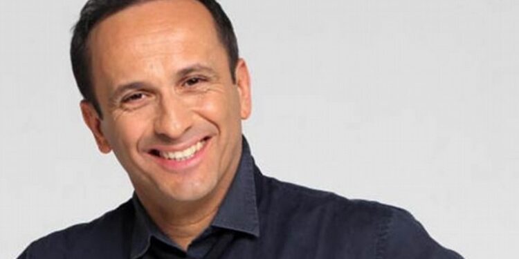 A Catania arriva Uccio De Santis e il suo “Vi racconto il mio modu”