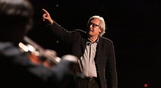 Vittorio Sgarbi racconta Antonio Canova al teatro Musco