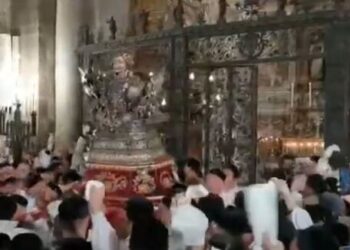 “Catania ha bisogno di uomini e donne come Sant’Agata” le parole di mons. Renna durante la messa dell’Aurora