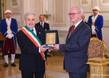 Candelora d’oro al Procuratore Carmelo Zuccaro