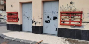 Scordia: atti vandalici contro la sede di due associazioni