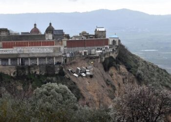 Inizia la conta dei danni