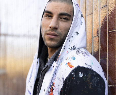 L’arte di Omar Hassan il 24 marzo approderà a Palermo con “Punctum”