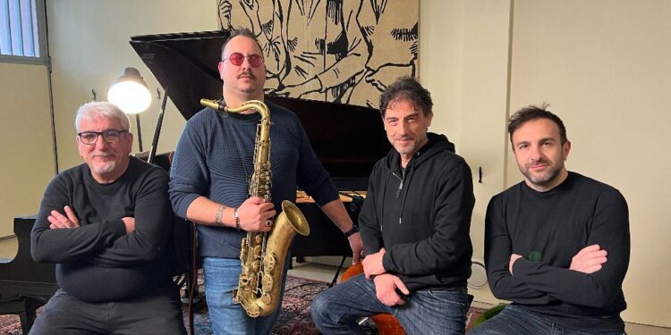 Il sicilianissimo Claudio Giambruno “Overseas” 4et,  torna sotto i riflettori con un tour in giro per l’Italia