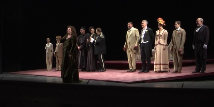 “Adriana Lecouvreur” nel suo stile Liberty delle case dei Florio conquista il pubblico del Bellini di Catania