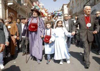 Più di 3000 persone in piazza per i festeggiamenti di San Giuseppe a Scordia