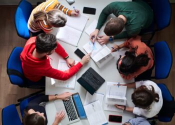 Siglato protocollo tra Confindustria Catania e la “Steve Jobs Academy”