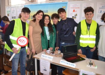Al liceo classico “M. Amari” di Giarre, ottava edizione mostra interattiva di scienze