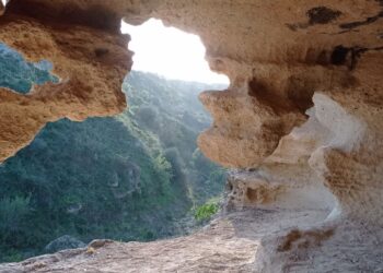 Una figura mostruosa ad “Urgu Tintu”