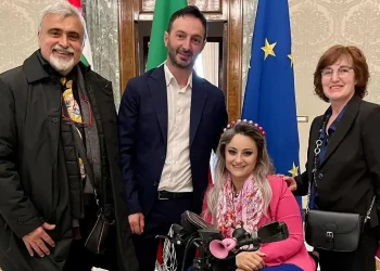 Roberta Macrì, di Barcellona Pozzo di Gotto e dal 2011 sulla sedia a rotelle, nominata Cavaliere al Merito