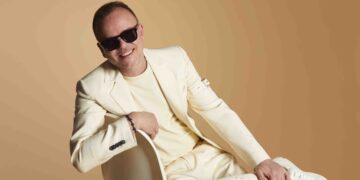 Gigi D’Alessio riabbraccia la Sicilia con tre concerti estivi