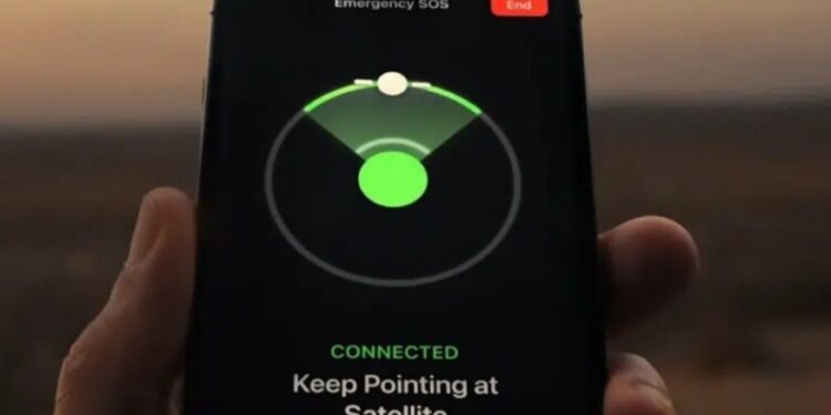 “SOS emergenze via satellite” arriva in Italia la nuova funzione IPhone