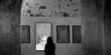 “Piero Zuccaro. Meditazione Visiva”: la mostra a Catania tra arte, musica e yoga
