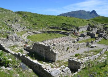 “I tesori nascosti della Valle dello Iato”, il volume fotografico di Pasquale Vaccaro racconta scorci inediti della Sicilia