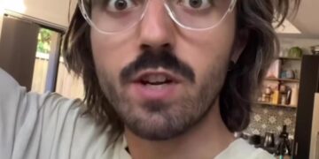 Tutti pazzi per lo youtuber palermitano,Roberto Ricotta: si candida per il programma da Guinness di Gerry Scotti