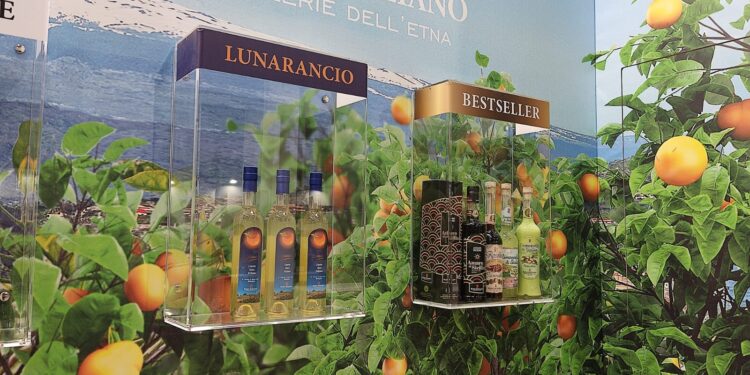 Una Distilleria siciliana conquista il Vinitaly con “Ti amo Sicilia”