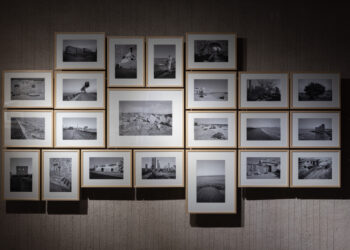 Ettore Sottsass cattura l’anima della città con “CATANIA MIA”