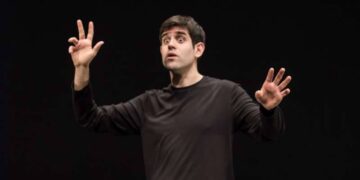 Matthias Martelli e “La nascita del giullare” di Fo a Sala Futura