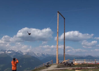 È siciliana l’altalena più alta d’Europa: “Sospesi tra le montagne e il mare”