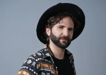 La divulgazione scientifica di Barbascura X al Metropolitan di Catania