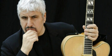 Palermo, la band Schizzechea omaggia Pino Daniele con un tributo