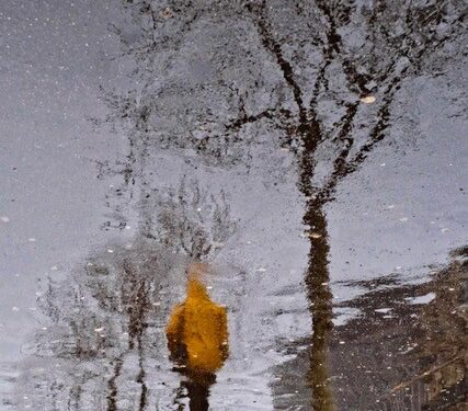 Les Couleurs de la Pluie, a Catania una mostra su Parigi quando piove