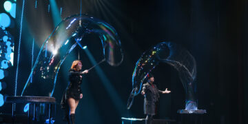 Bubbles Revolution, il più grande show di bolle di sapone a Palermo