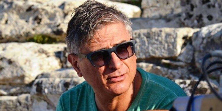 Con la regia di Nicasio Anselmo “Black Comedy” va in scena al teatro Brancati di Catania