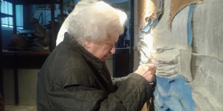 Ileana Mendola: al Palazzo della Cultura la retrospettiva su un’artista «isola nell’isola»