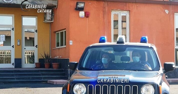 Belpasso, aggredisce la compagna: arrestato un 33enne