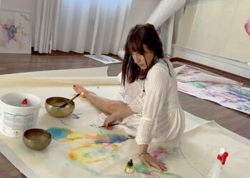 Sensi, immagini e pennelli nella mostra “Hana no kumo” inaugurata a Catania