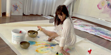 Sensi, immagini e pennelli nella mostra “Hana no kumo” inaugurata a Catania