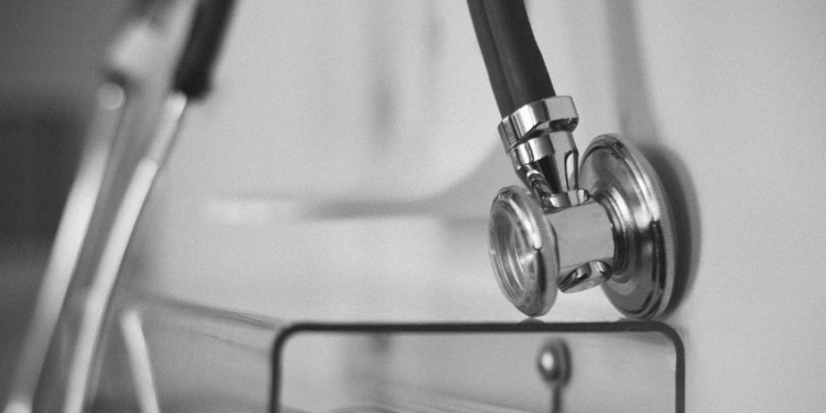 Palermo, bimbo portato morto in ospedale: si indaga